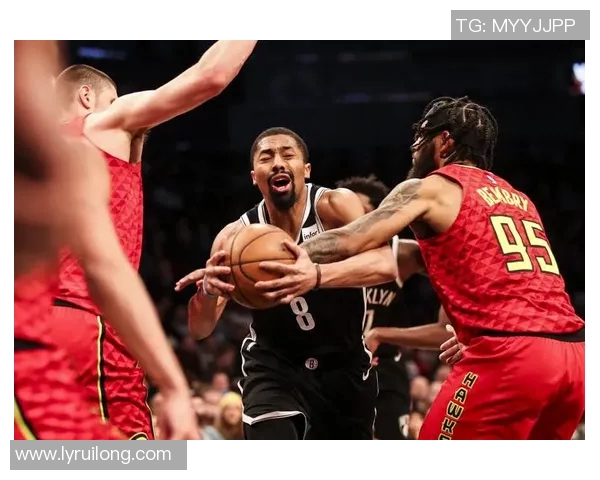 篮网与老鹰激战正酣谁能在这场对决中笑到最后