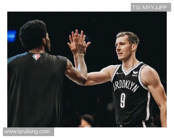 篮网与骑士激战正酣中文解说带你领略精彩瞬间与战术分析