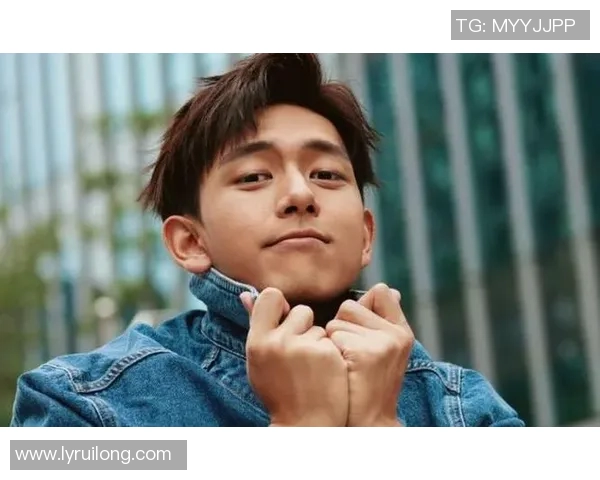 徐杰：从青涩少年到篮球场上的璀璨明星之路