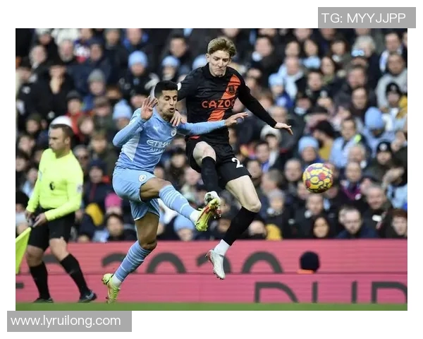 2020英超经典对决埃弗顿主场迎战曼联精彩回顾与赛后分析