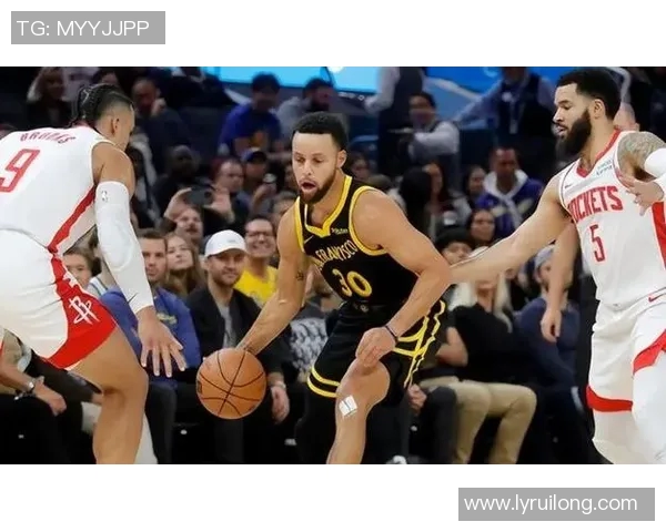 2008年1月30日火箭队与勇士队激战回顾精彩瞬间与赛场亮点分析