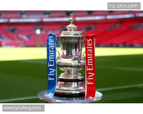 利物浦与埃弗顿激战360直播全程回顾与精彩瞬间分析