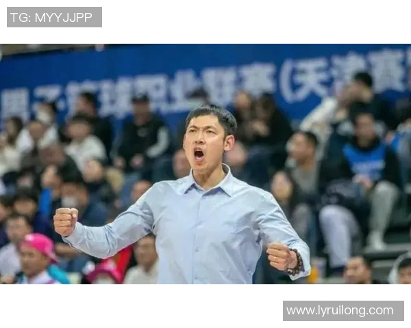 张庆鹏：从篮球场上的传奇到生活中的奋斗者的精彩人生旅程