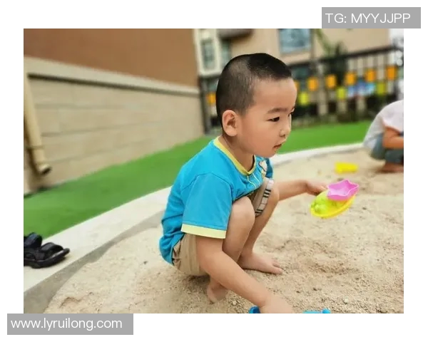 曼联与西旺斯精彩对决视频回顾分析及赛后精彩瞬间分享