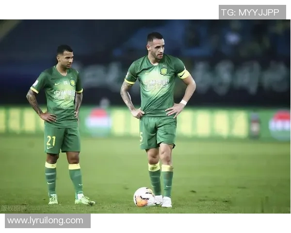 武汉排球队边路渗透战术解析与实战应用探讨 武汉排球队边路渗透战术解析与实战应用探讨