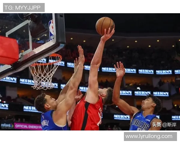 火箭队与独行侠的精彩对决谁能在NBA赛场上笑到最后